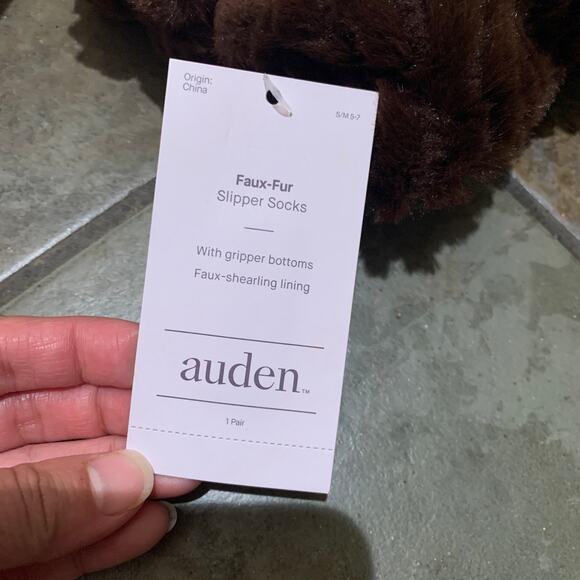 Women’s Faur Fux Slipper Socks with Grippers 2 pcs for $10 - Picture 9 of 9